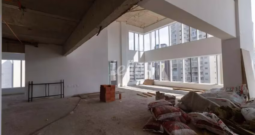 Sala comercial para alugar na Rua Vergueiro, --, Liberdade, São Paulo