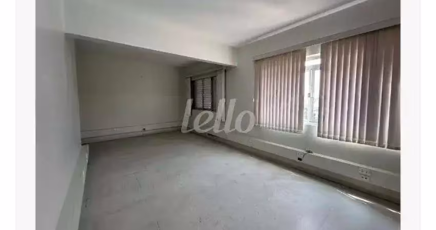 Casa comercial com 14 salas para alugar na Rua Atlântica, --, Jardim do Mar, São Bernardo do Campo