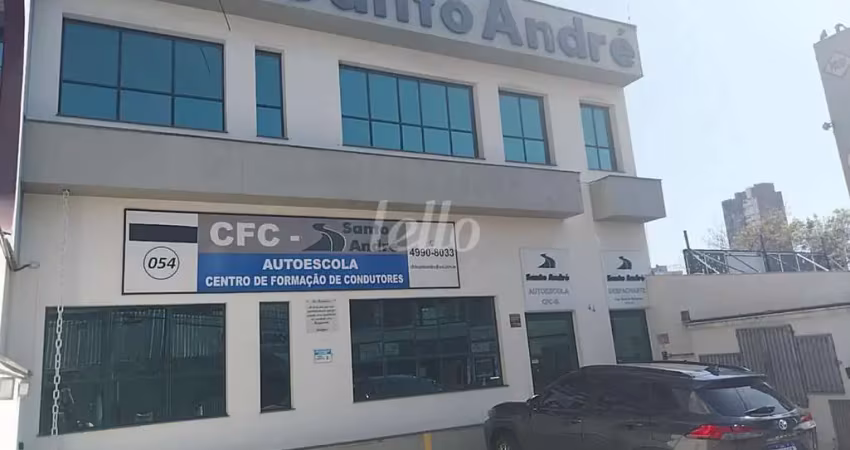 Sala comercial com 1 sala para alugar na Rua Adolfo Bastos, --, Vila Bastos, Santo André
