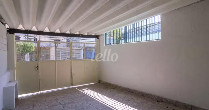Casa com 2 quartos para alugar na Rua Urupiara, --, Santana, São Paulo