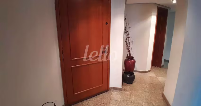 Apartamento com 3 quartos para alugar na Rua Emílio Mallet, --, Vila Gomes Cardim, São Paulo