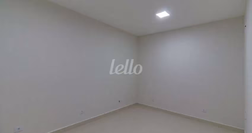 Sala comercial com 1 sala para alugar na Avenida Itaquera, --, Jardim Maringa, São Paulo