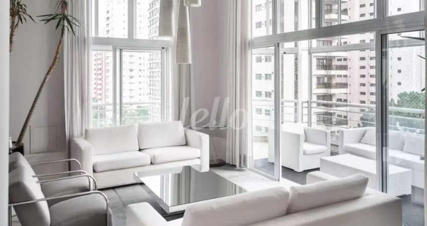 Apartamento com 4 quartos para alugar na Alameda dos Aicás, --, Indianópolis, São Paulo