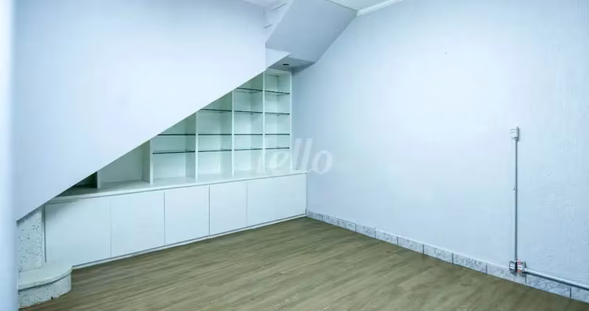 Casa comercial com 1 sala para alugar na Rua Acarapé, --, Chácara Inglesa, São Paulo