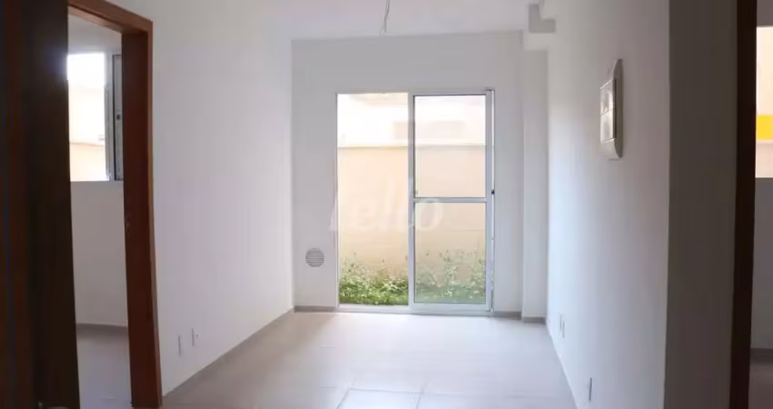 Apartamento com 2 quartos para alugar na Rua Antônio Fidélis, --, Lapa de Baixo, São Paulo
