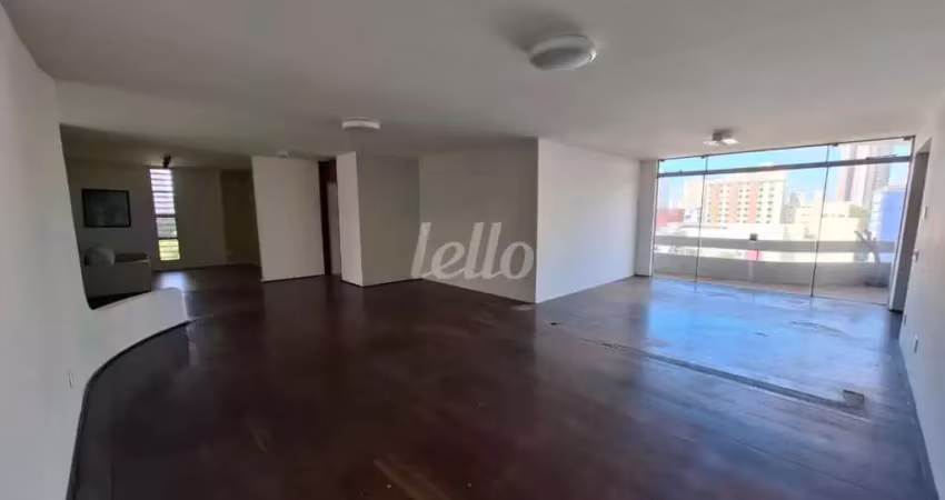 Apartamento com 3 quartos para alugar na Rua Almirante Tamandaré, --, Centro, Santo André