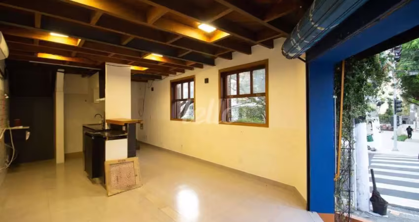 Casa comercial com 2 salas para alugar na Rua Capote Valente, --, Pinheiros, São Paulo