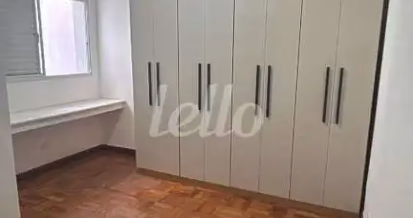 Casa com 3 quartos para alugar na Rua Salvador Corrêa, --, Jardim Nossa Senhora Aparecida, São Paulo