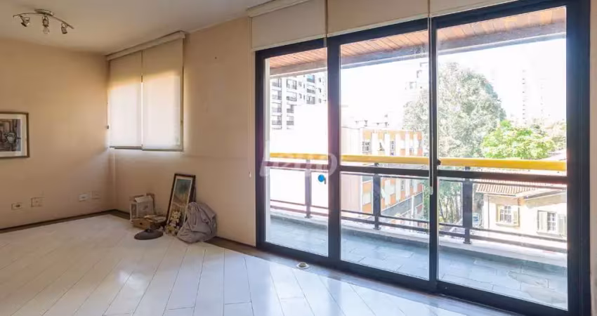 Apartamento com 3 quartos para alugar na Rua Cristiano Viana, --, Cerqueira César, São Paulo