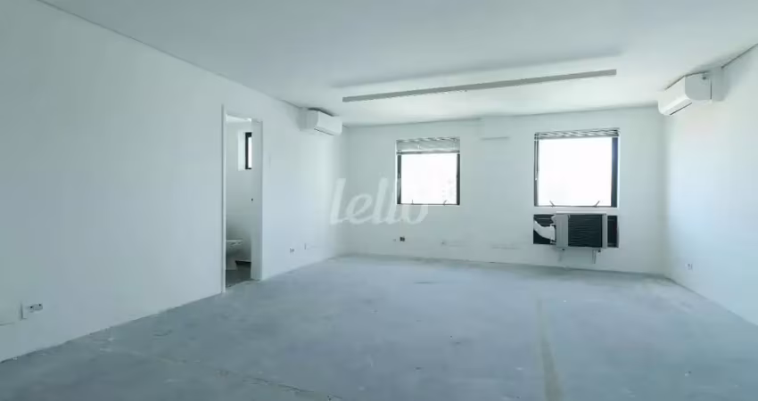 Sala comercial com 1 sala para alugar na Rua Pedroso Alvarenga, --, Itaim Bibi, São Paulo