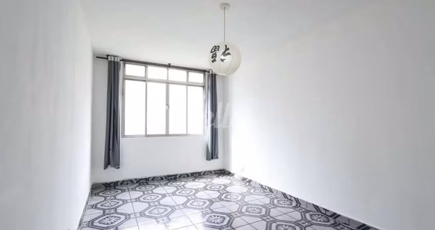 Apartamento com 2 quartos para alugar na Avenida Nove de Julho, --, Bela Vista, São Paulo