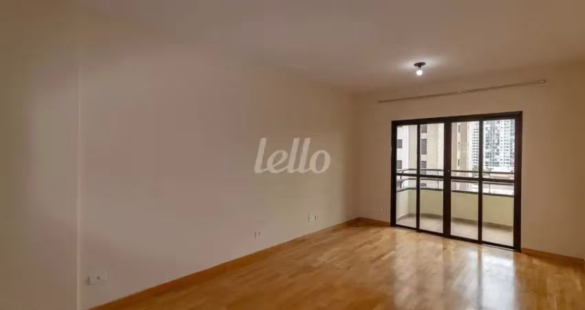 Apartamento com 3 quartos para alugar na Rua Ouvidor Peleja, --, Vila Mariana, São Paulo