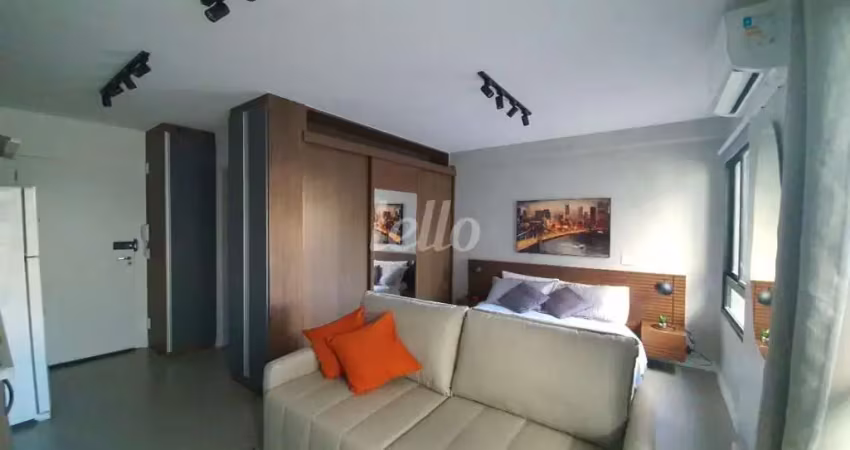 Apartamento com 1 quarto para alugar na Rua Cardeal Arcoverde, --, Pinheiros, São Paulo