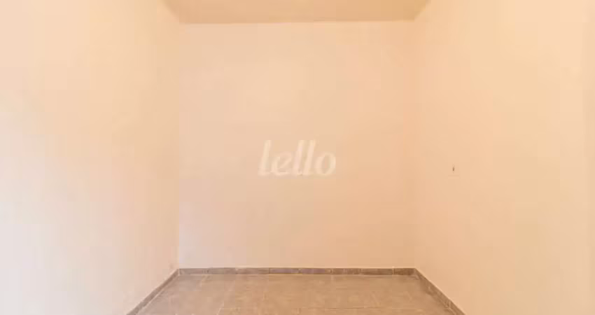 Casa com 2 quartos para alugar na Rua Jundiapeba, --, Vila Zelina, São Paulo