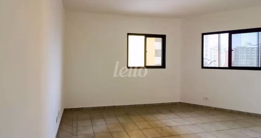 Apartamento com 3 quartos para alugar na Rua Jerônima Dias, --, Água Fria, São Paulo