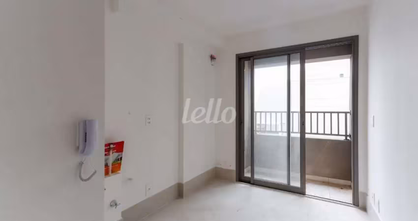 Sala comercial com 1 sala para alugar na Rua Cerro Corá, --, Vila Romana, São Paulo