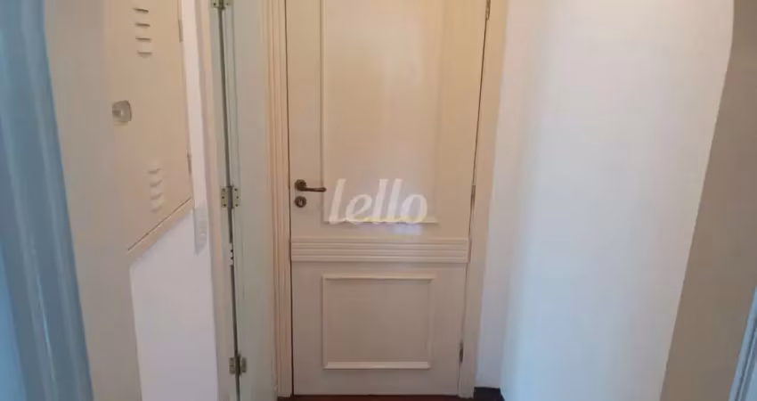 Apartamento com 3 quartos para alugar na Rua José Debieux, --, Santana, São Paulo