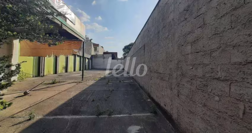 Terreno à venda na Avenida Azevedo, 48, Vila Azevedo, São Paulo