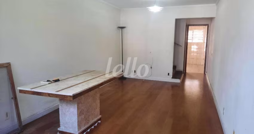 Casa com 2 quartos à venda na Rua Icamaquã, 219, Vila Albertina, São Paulo