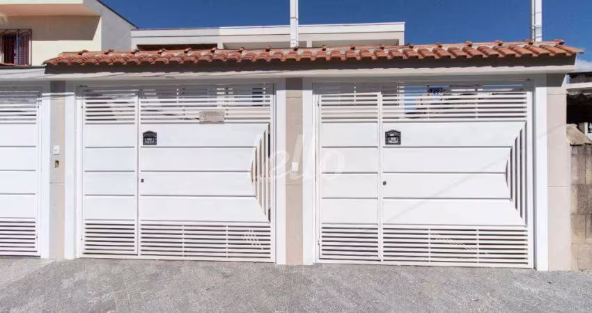 Casa com 3 quartos à venda na Rua Doutor Valentim Bouças, 252, Vila Mazzei, São Paulo