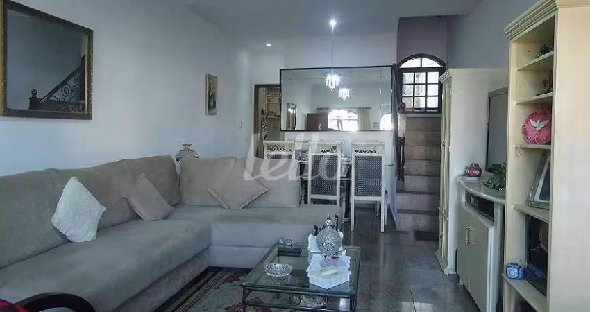Casa com 3 quartos à venda na Rua Bonita, 137, Vila Mazzei, São Paulo