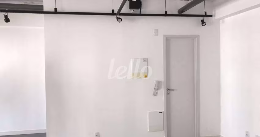 Sala comercial com 1 sala à venda na Rua Cardeal Arcoverde, 745, Pinheiros, São Paulo