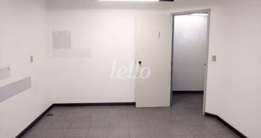 Sala comercial com 15 salas à venda na Avenida Paulista, 726, Jardins, São Paulo