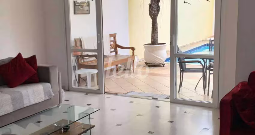 Casa com 4 quartos à venda na Rua Curupace, 87, Mooca, São Paulo