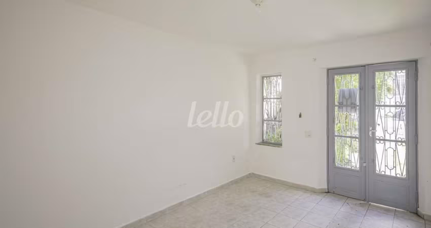 Casa com 3 quartos à venda na Rua Maurício de Castilho, 93, Vila Monumento, São Paulo