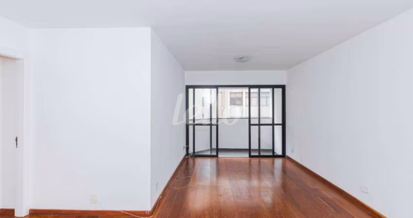 Apartamento com 3 quartos à venda na Rua Helena, 120, Vila Olímpia, São Paulo