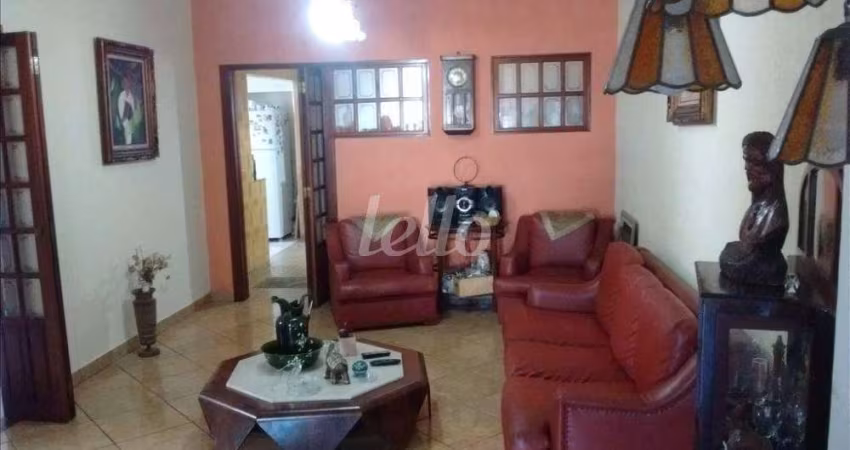 Casa com 4 quartos à venda na Rua Francisco Inglês, 102, Vila Albertina, São Paulo