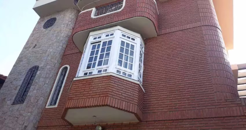 Casa com 4 quartos à venda na Rua Comendador Quirino Teixeira, 350, Jardim Leonor, São Paulo