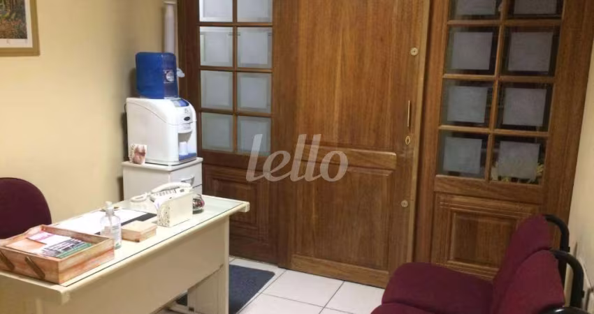 Sala comercial com 3 salas à venda na Avenida da Liberdade, 21, Liberdade, São Paulo