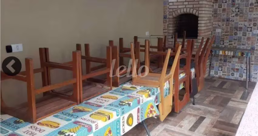 Casa com 3 quartos à venda na Rua Ipueiras, 24, Vila Bela, São Paulo