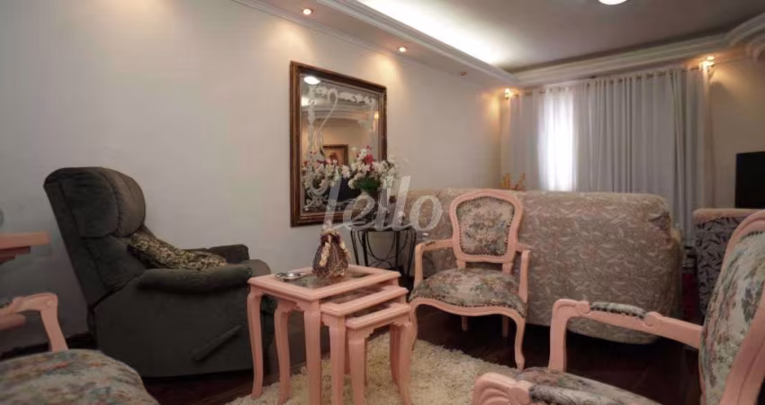 Casa com 5 quartos à venda na Rua Alexandria, 12, Vila Metalúrgica, Santo André