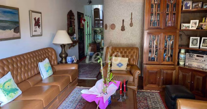 Casa com 3 quartos à venda na Rua Gastão da Cunha, 308, Vila Paulista, São Paulo