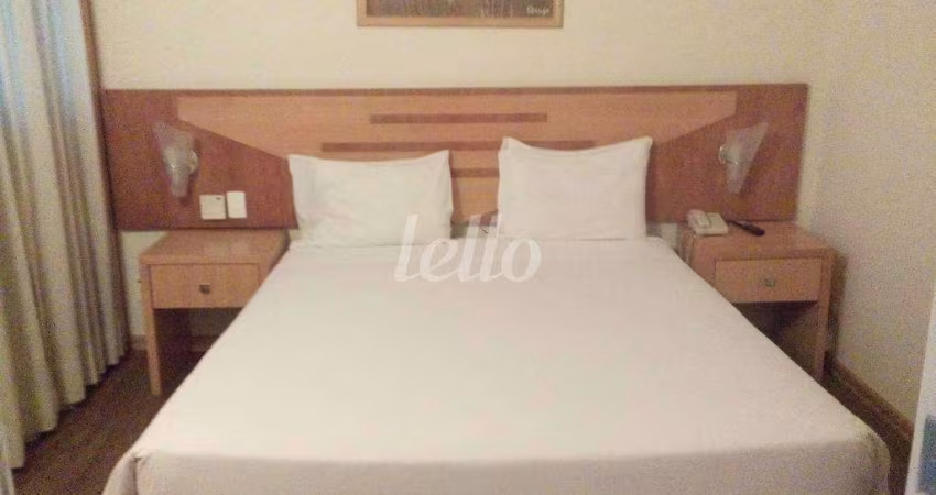 Flat com 1 quarto à venda na Avenida Portugal, 1464, Centro, Santo André