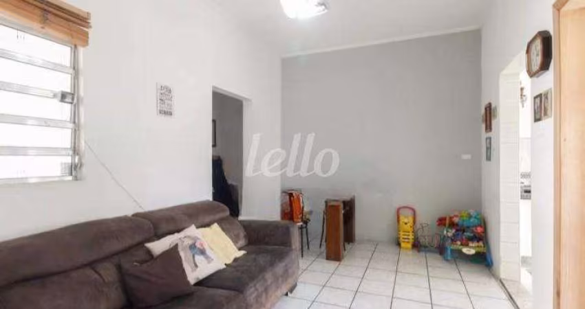 Casa com 3 quartos à venda na Rua João Caresia, 18, Guaiaúna, São Paulo