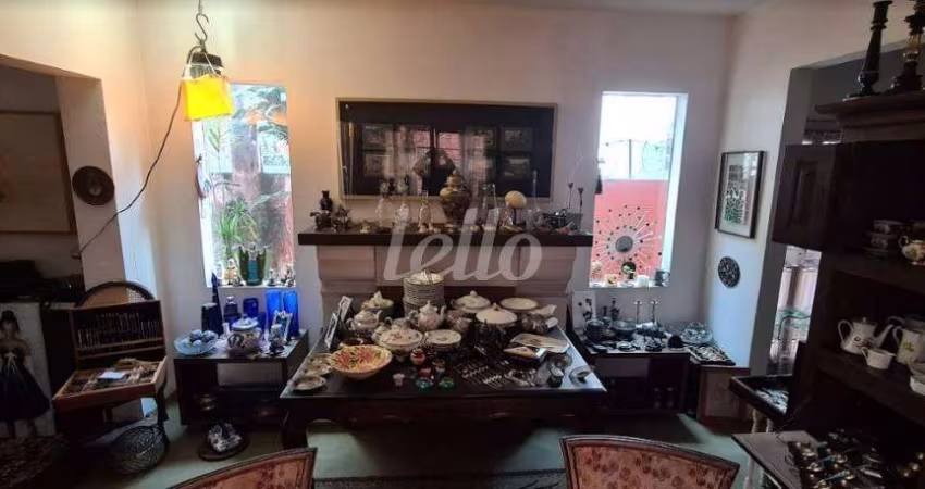 Casa com 3 quartos à venda na Rua Pascoal Pais, 393, Vila Cordeiro, São Paulo