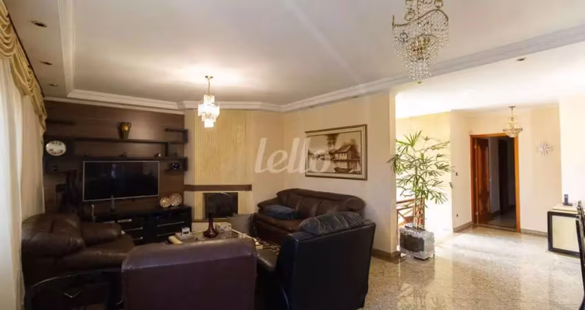 Casa com 3 quartos à venda na Rua Eduardo Vicente Nasser, 178, Barro Branco (Zona Norte), São Paulo