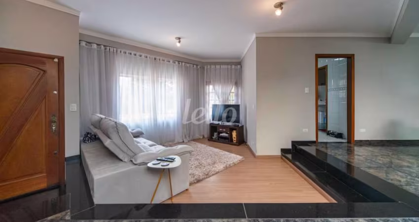 Casa com 3 quartos à venda na Rua Júpiter, 95, Vila Eldízia, Santo André