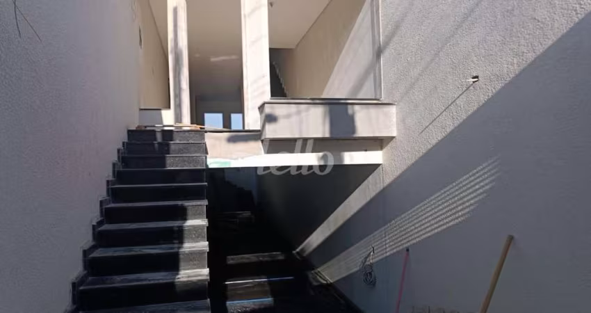 Casa com 3 quartos à venda na Rua Frei Orlando, 330, Vila Santa Isabel, São Paulo