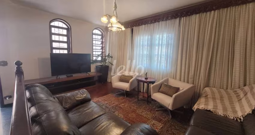 Casa com 3 quartos à venda na Rua São José do Barreiro, 202, Água Rasa, São Paulo