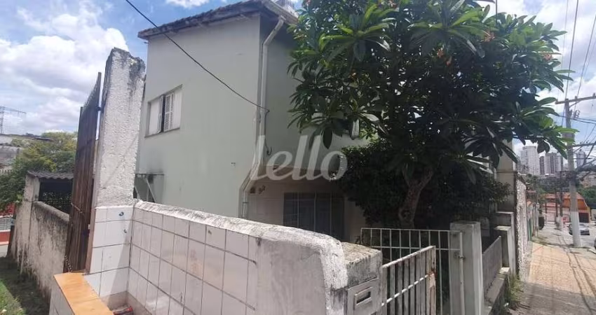 Casa com 3 quartos à venda na Rua Cambará, 92, Vila Bertioga, São Paulo