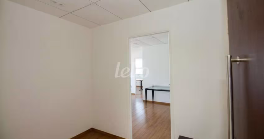 Sala comercial com 3 salas à venda na Rua Tabapuã, 627, Itaim Bibi, São Paulo