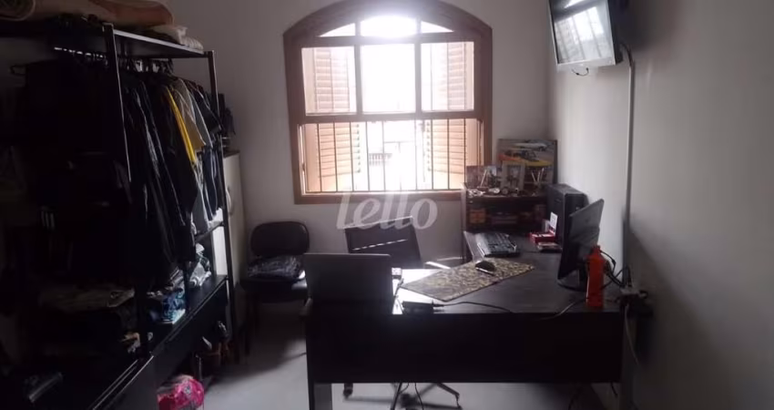 Casa com 3 quartos à venda na Rua Antônio Baião, 136, Vila Santa Clara, São Paulo