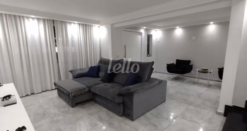 Casa com 3 quartos à venda na Rua Amorim, 40, Conjunto Residencial Jardim Canaã, São Paulo