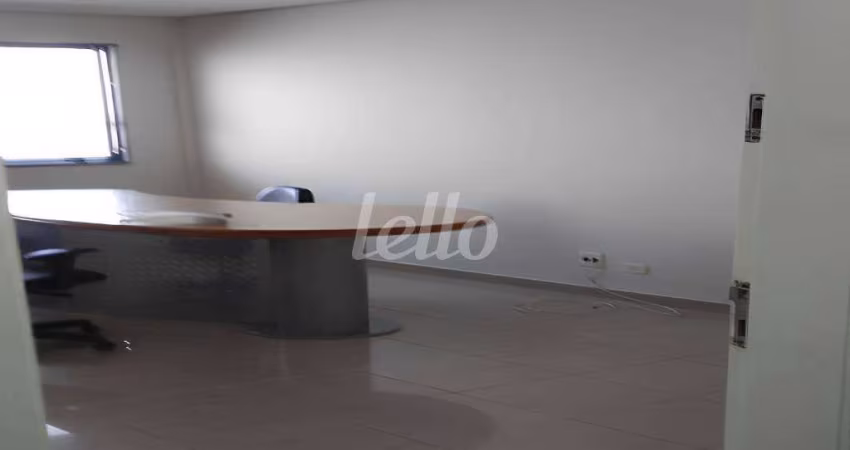 Sala comercial com 1 sala à venda na Rua Clélia, 2145, Água Branca, São Paulo