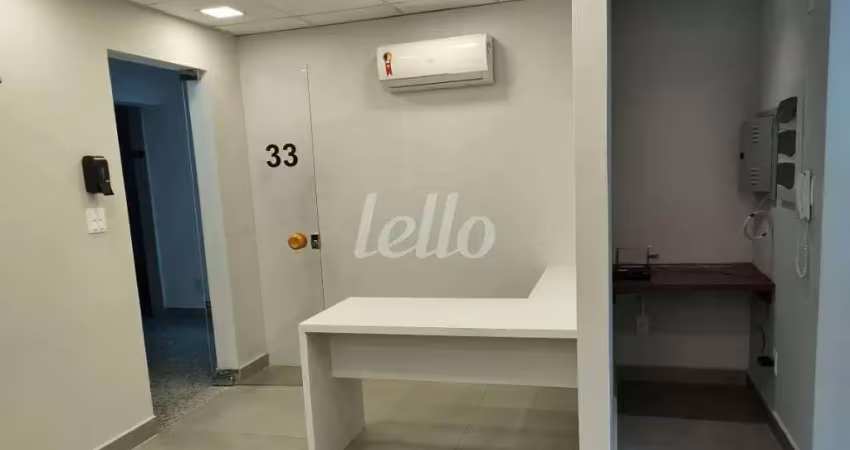 Sala comercial com 1 sala à venda na Avenida Portugal, 141, Centro, Santo André