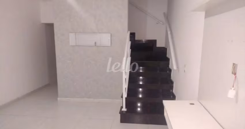 Casa em condomínio fechado com 2 quartos à venda na Rua Maria Baumann Mendonça, 182, Itaquera, São Paulo